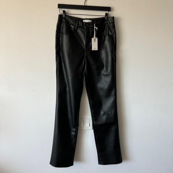 Good American Good Icon Faux Leather Pants - Picture 3 of 16